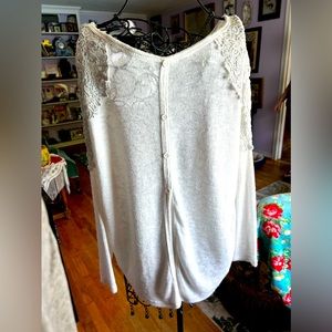 Charming Charlie Button Back Lace Appellate Sweater